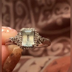Disney Frozen Topaz Diamond SS ring